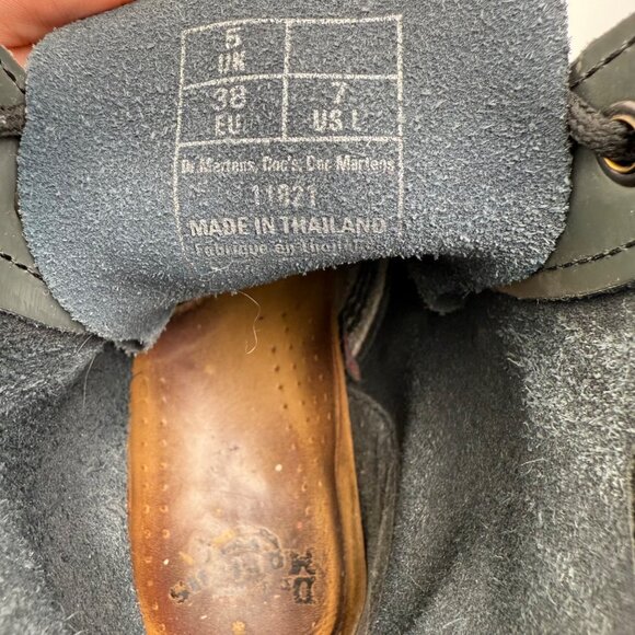 Dr. Martens 1460 Gray Patent Leather Boots EU 38 Lace-Up Iconic Style w/Yellow S - Picture 7 of 10